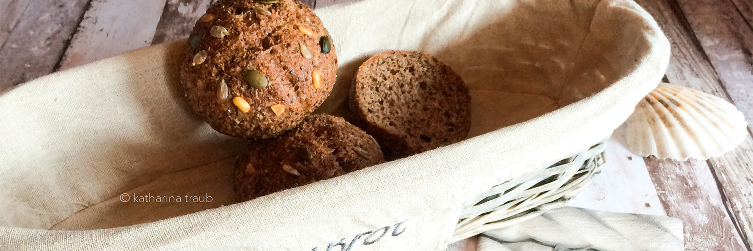 1500x500_Selbstgemachte-Low-Carb-Proteinbrötchen